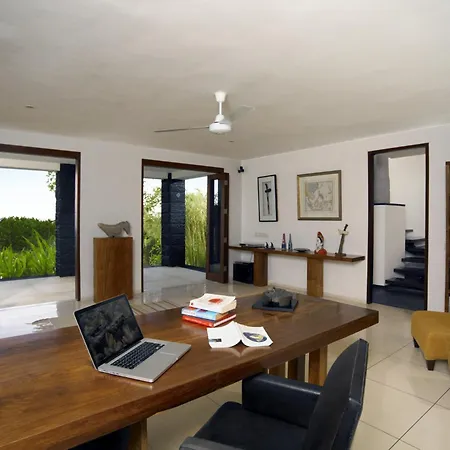 Qunci Villas Resort Mangsit Exterior photo