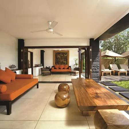 Qunci Villas Resort Mangsit Exterior photo